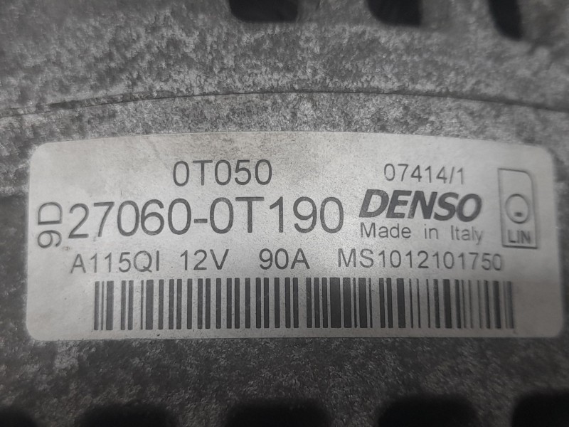 Recambio de alternador para toyota auris active referencia OEM IAM 270600T190 MS1012101750 DENSO
