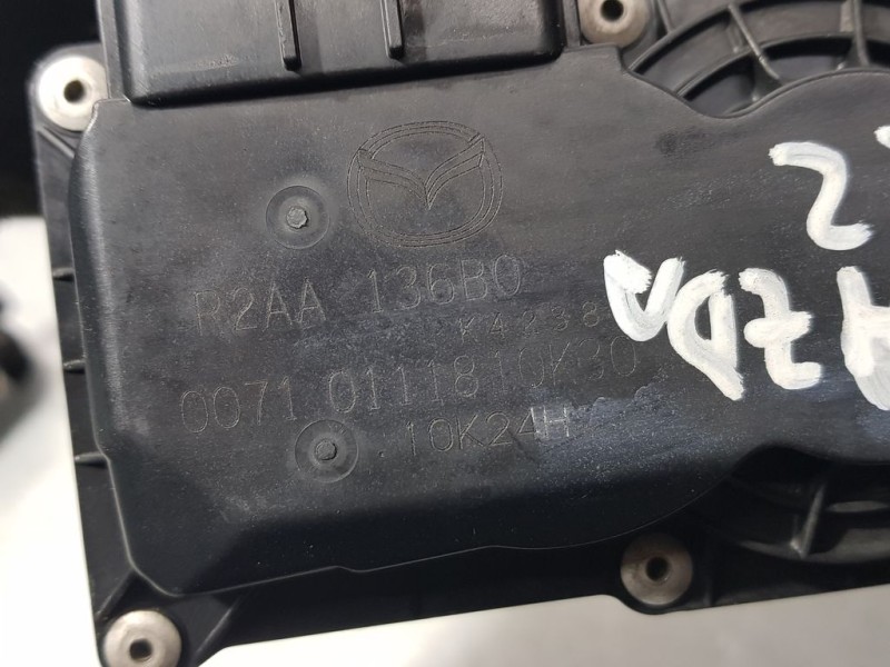Recambio de caja mariposa para mazda 6 lim. (gh) 2.2 turbodiesel cat referencia OEM IAM R2AA136B0 00710111810K30 