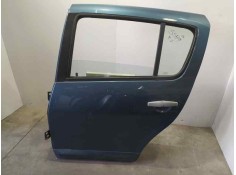 PUERTA TRASERA IZQUIERDA 821018232R POCO TOCADA