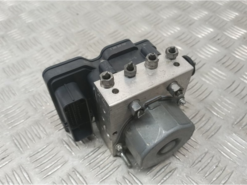 Recambio de abs para renault clio iv limited referencia OEM IAM 476601203R 269722 