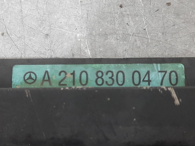 Recambio de condensador / radiador aire acondicionado para mercedes-benz clase e (w210) berlina diesel 320 cdi (210.026) referen