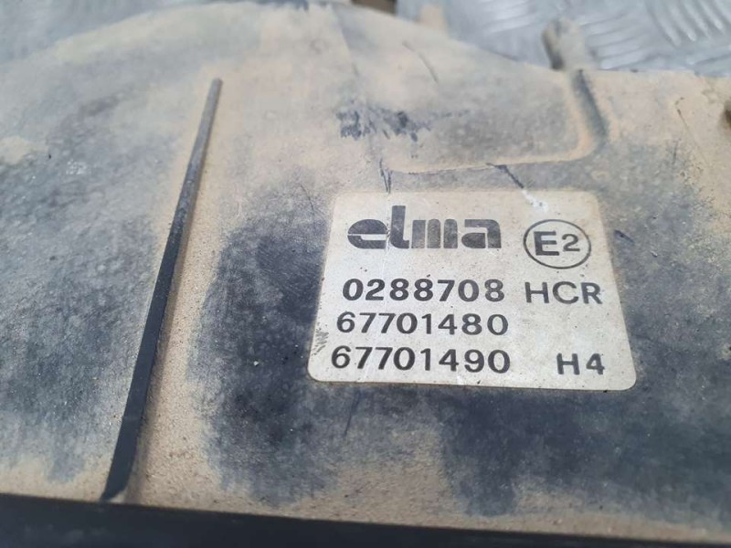 Recambio de faro derecho para fiat tipo (160) 1.7 d (i) referencia OEM IAM 67701480 0288708 