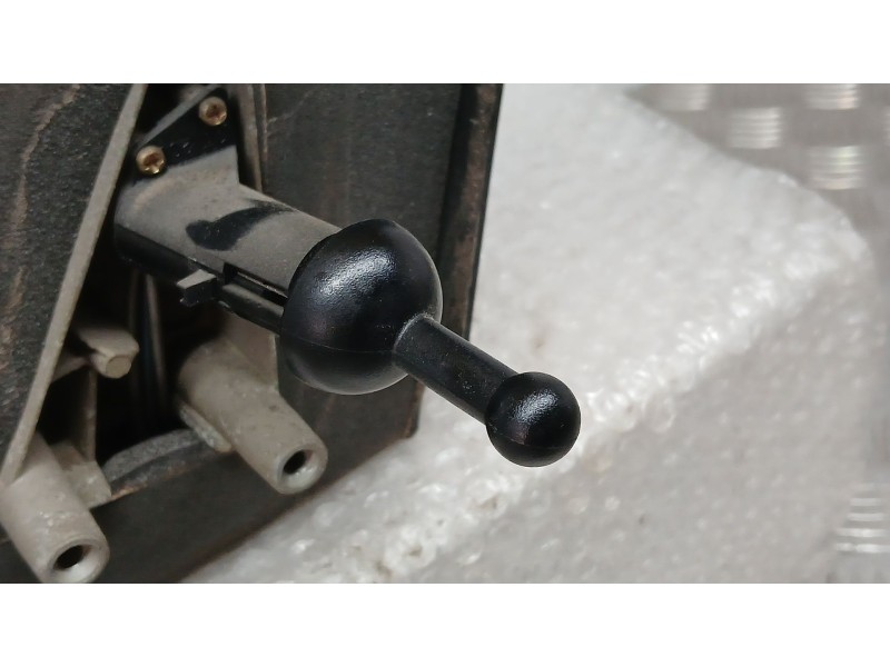 Recambio de retrovisor derecho para chevrolet aveo / kalos hatchback (t200) 1.2 referencia OEM IAM 96963324 C/MANDO ROZADO 