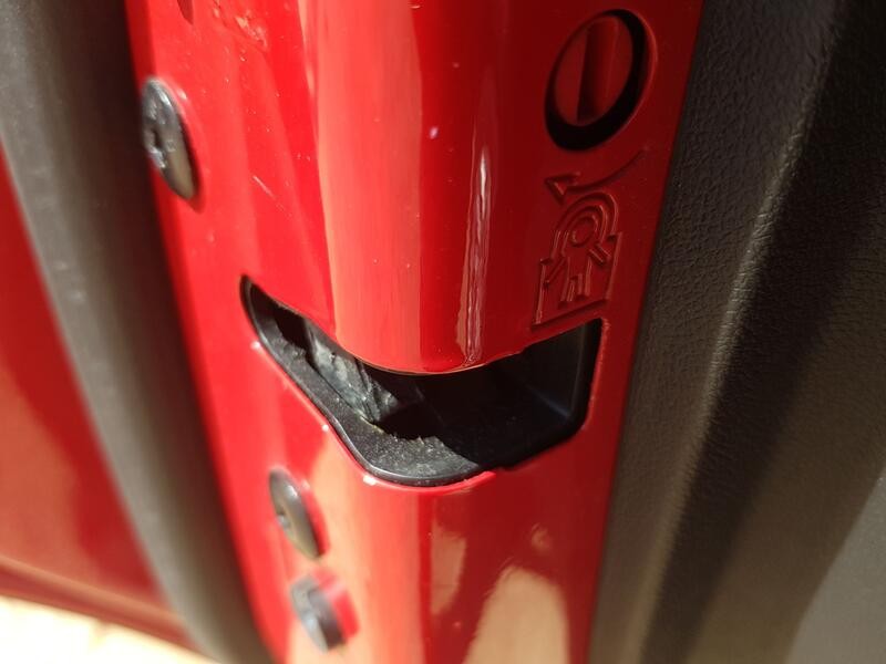 Recambio de cerradura puerta trasera izquierda para opel crossland x / crossland (p17, p2qo) 1.6 turbo d (75) referencia OEM IAM