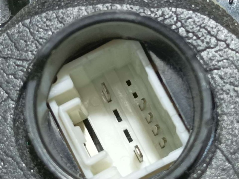 Recambio de cerradura puerta delantera izquierda para toyota auris active referencia OEM IAM A084219  ELECTRICA