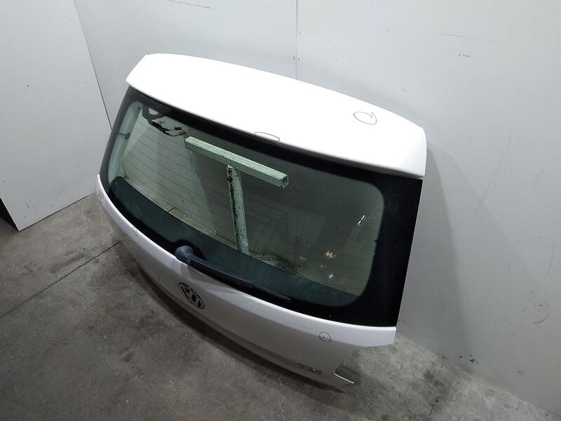 Recambio de porton trasero para volkswagen polo (6r1) advance referencia OEM IAM 6R6827025C  
