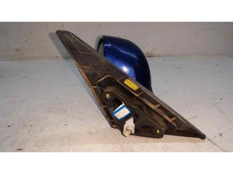 Recambio de retrovisor izquierdo para hyundai coupe (j2) 1.6 fx coupe referencia OEM IAM  3 PINS ELECTRICO