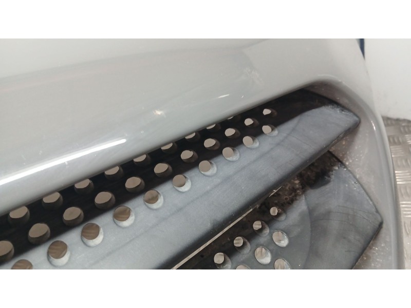 Recambio de rejilla delantera para mercedes-benz citan monospace (w415) 109 cdi (415.703) referencia OEM IAM 623103017R ROZADA 