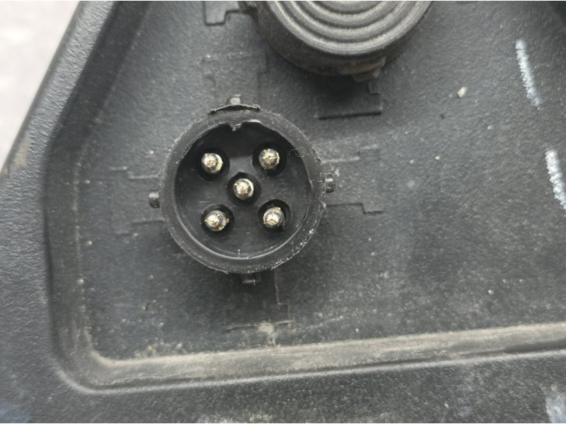 Recambio de piloto trasero izquierdo para universal accesorio - referencia OEM IAM 0202010000  EARPOINT III