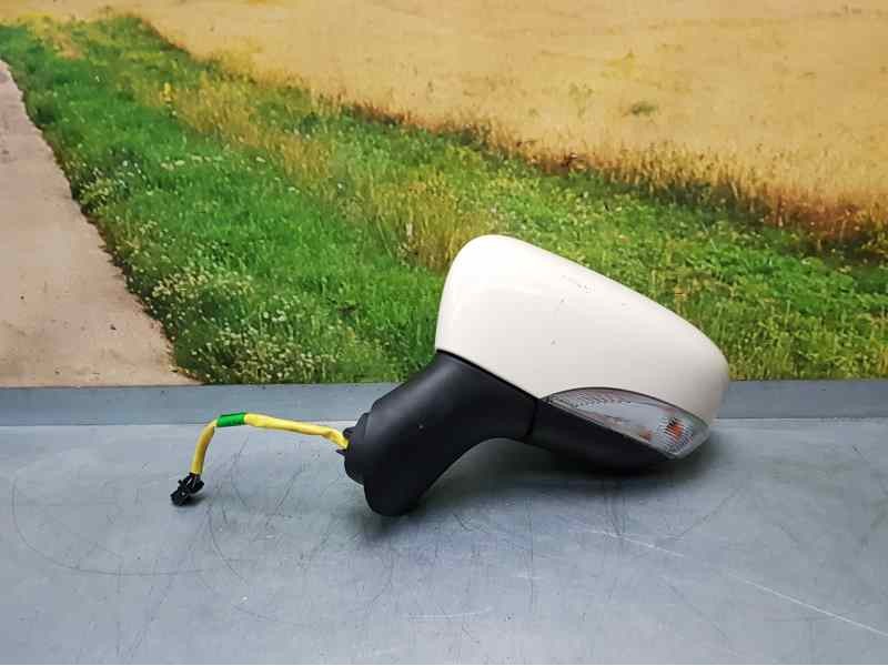 Recambio de retrovisor izquierdo para renault captur zen referencia OEM IAM   ELECTRICO C INTERMITENTE