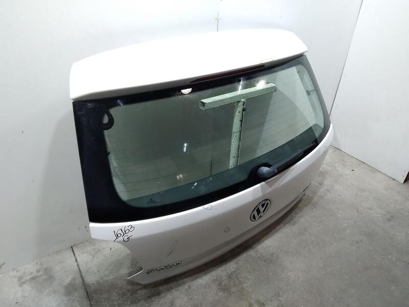 Recambio de porton trasero para volkswagen polo (6r1) advance referencia OEM IAM 6R6827025C  