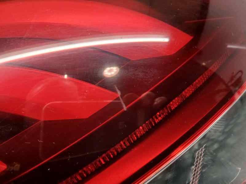 Recambio de piloto trasero izquierdo para peugeot 208 style referencia OEM IAM 9825601280  ROZADO