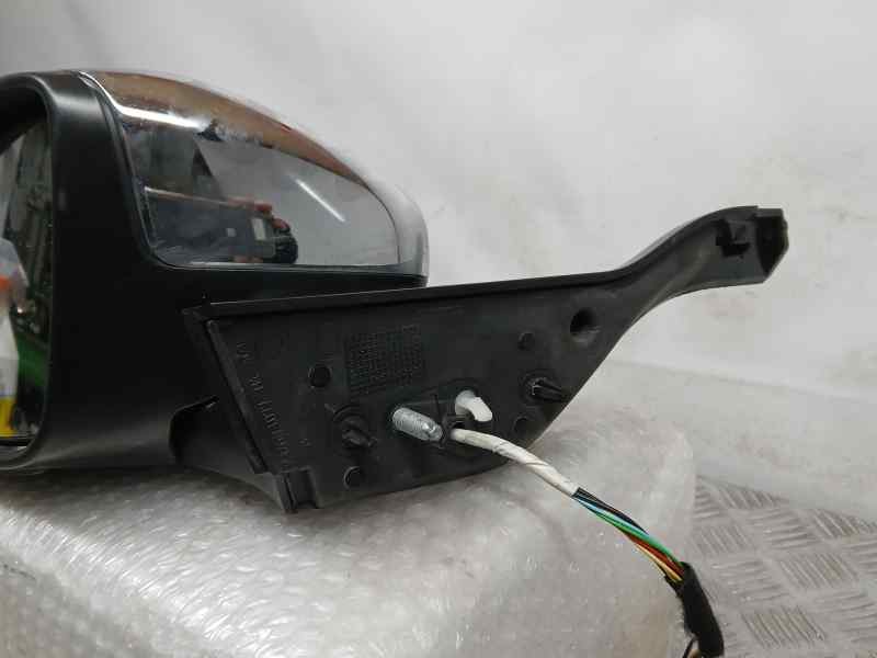 Recambio de retrovisor izquierdo para peugeot 208 style referencia OEM IAM 1607512180  ELECTRICO