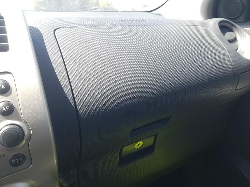 Recambio de guantera para toyota urban cruiser (_p1_) 1.33 (nsp110_) referencia OEM IAM 5504252040B0 SUPERIOR 