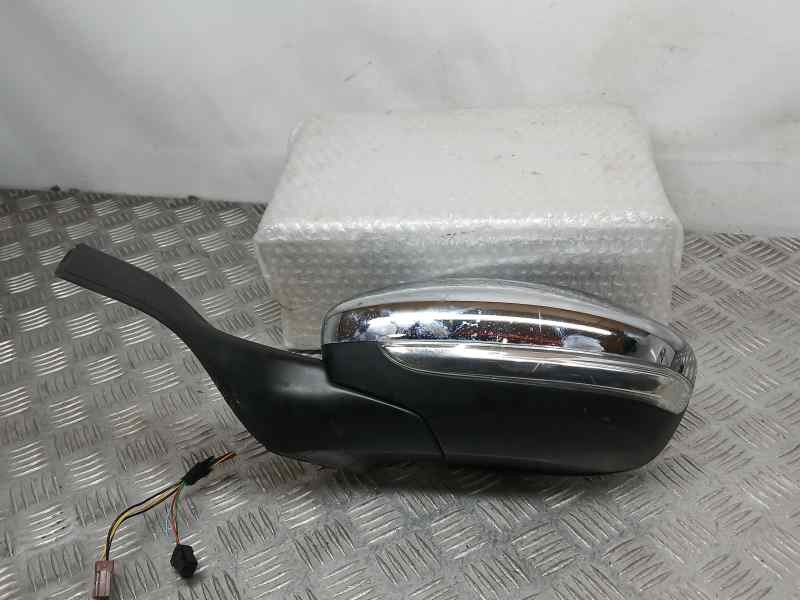 Recambio de retrovisor izquierdo para peugeot 208 style referencia OEM IAM 1607512180  ELECTRICO