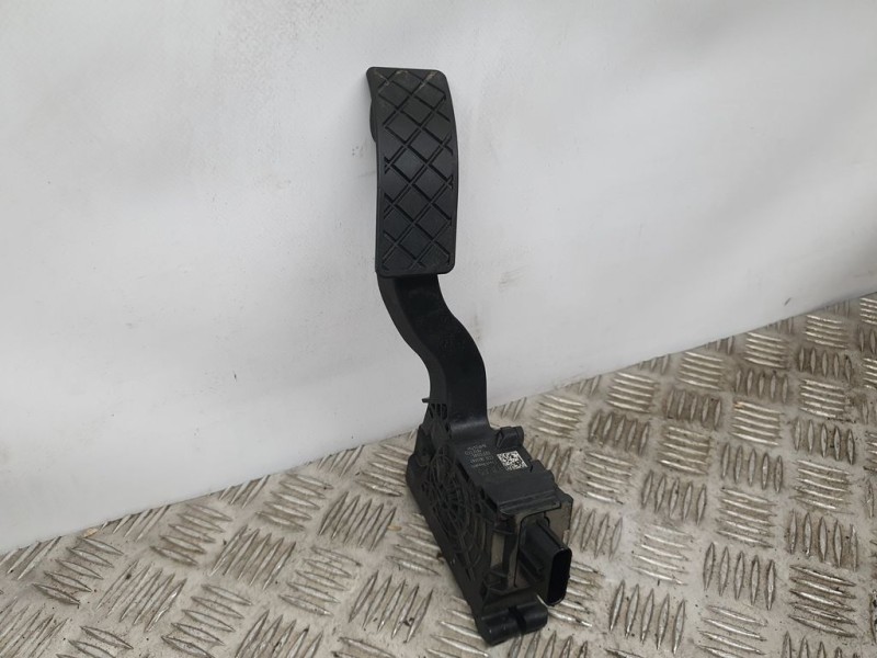 Recambio de potenciometro pedal para seat ibiza (kj1) reference referencia OEM IAM 2Q1723503 CC018339A1 