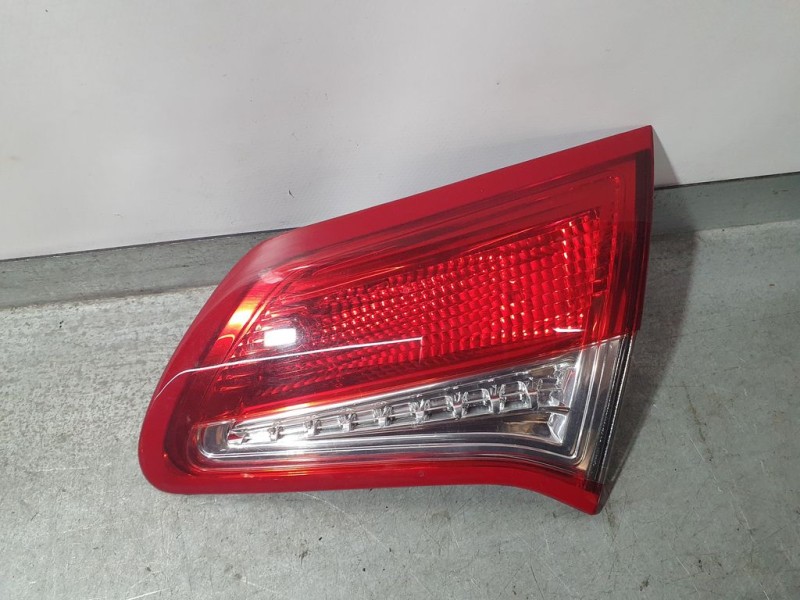 Recambio de piloto trasero derecho para citroën c4 lim. seduction referencia OEM IAM 9672155480  INTERIOR