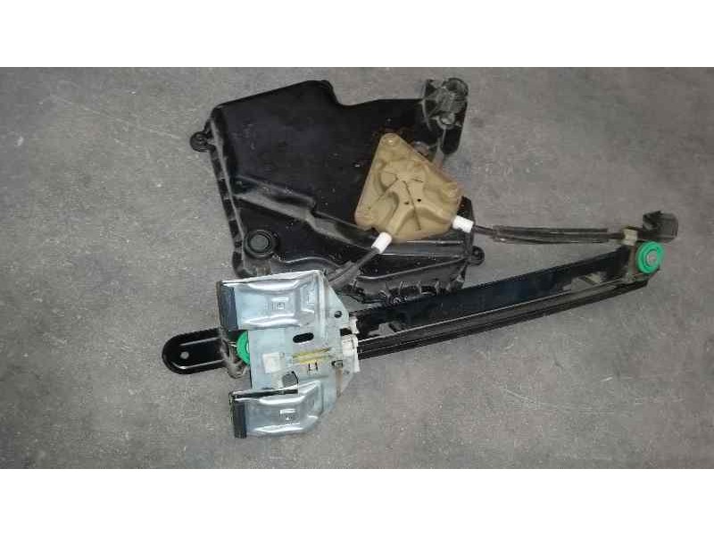 Recambio de elevalunas trasero derecho para seat leon (1p1) comfort limited referencia OEM IAM  18 PINS ELECTRICO