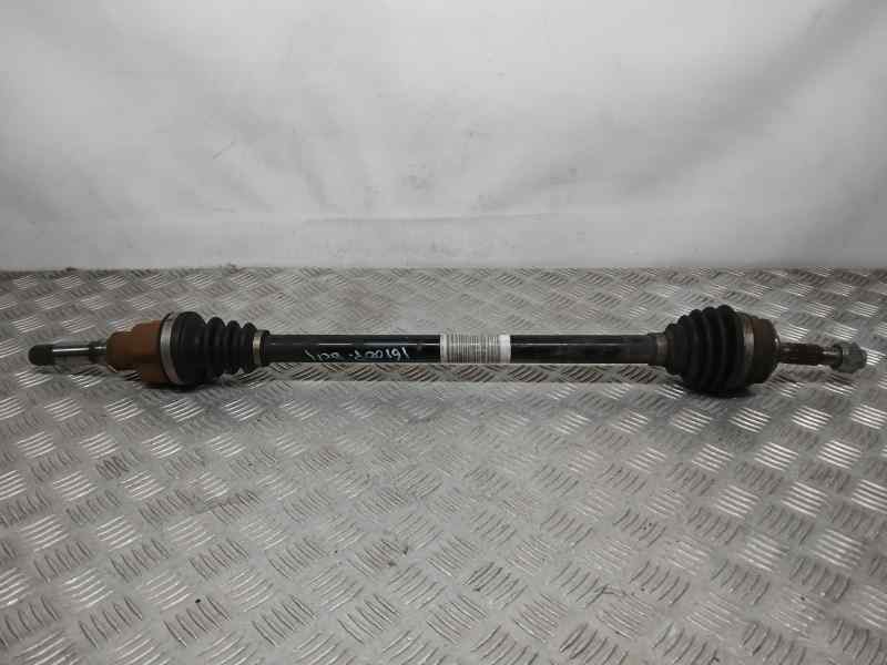 Recambio de transmision delantera derecha para peugeot 208 style referencia OEM IAM 9803959680  