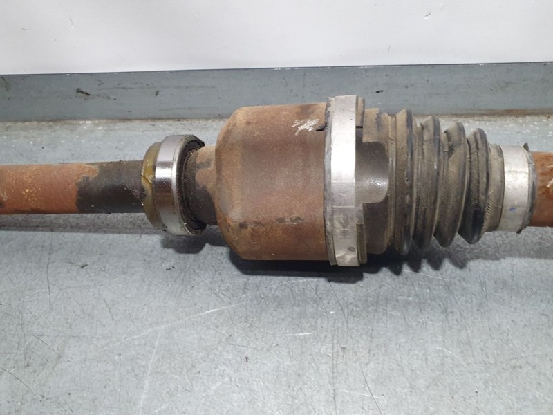 Recambio de transmision delantera derecha para citroën ds5 desire referencia OEM IAM 9687853380  