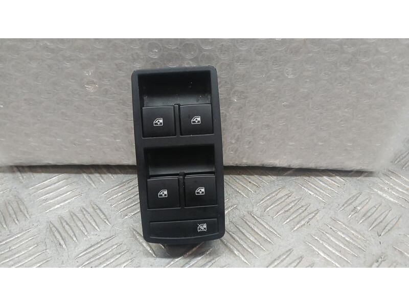 Recambio de mando elevalunas delantero izquierdo para opel insignia berlina selective referencia OEM IAM 22915121  