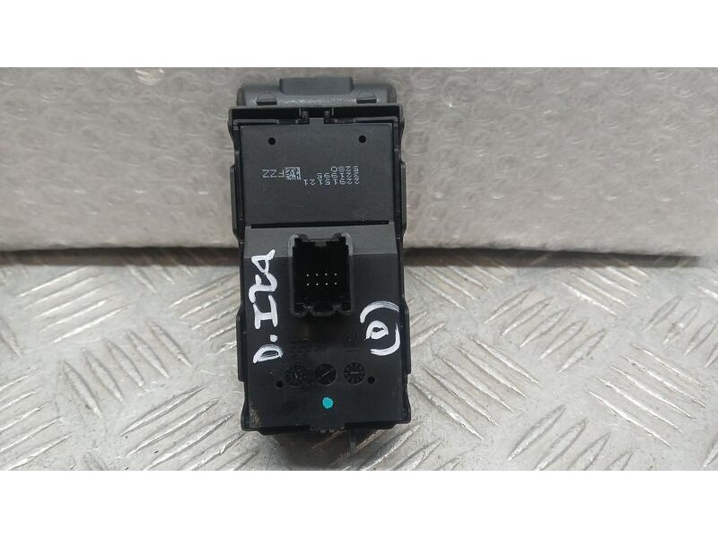 Recambio de mando elevalunas delantero izquierdo para opel insignia berlina selective referencia OEM IAM 22915121  