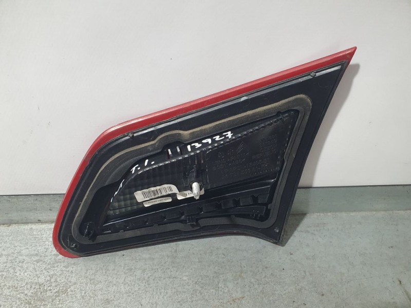 Recambio de piloto trasero izquierdo para citroën c4 lim. seduction referencia OEM IAM 9672155880  INTERIOR