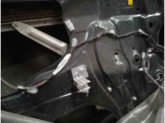 Recambio de elevalunas delantero izquierdo para suzuki swift berlina (mz) glx (5-ptas.) referencia OEM IAM   ELECTRICO 6 PINS