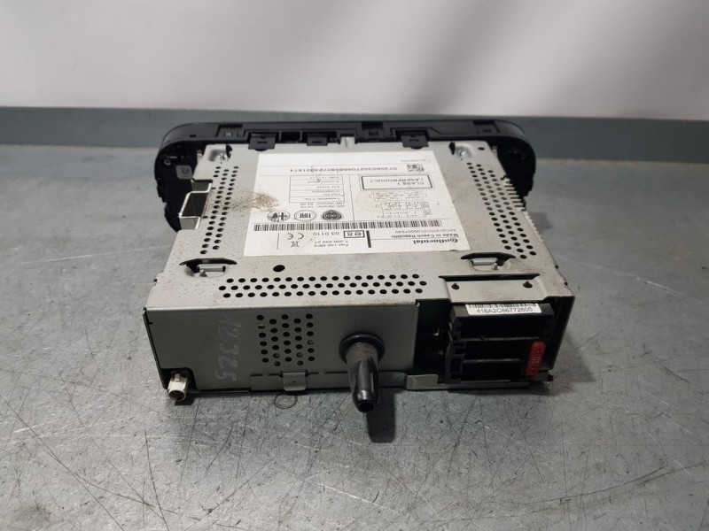 Recambio de sistema audio / radio cd para fiat panda (319) easy referencia OEM IAM 735603527 A2C9127010100007240 CONTINENTAL