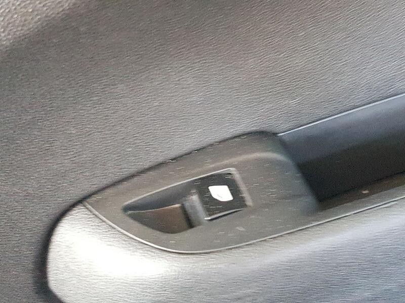 Recambio de mando elevalunas trasero derecho para opel crossland x / crossland (p17, p2qo) 1.6 turbo d (75) referencia OEM IAM 9