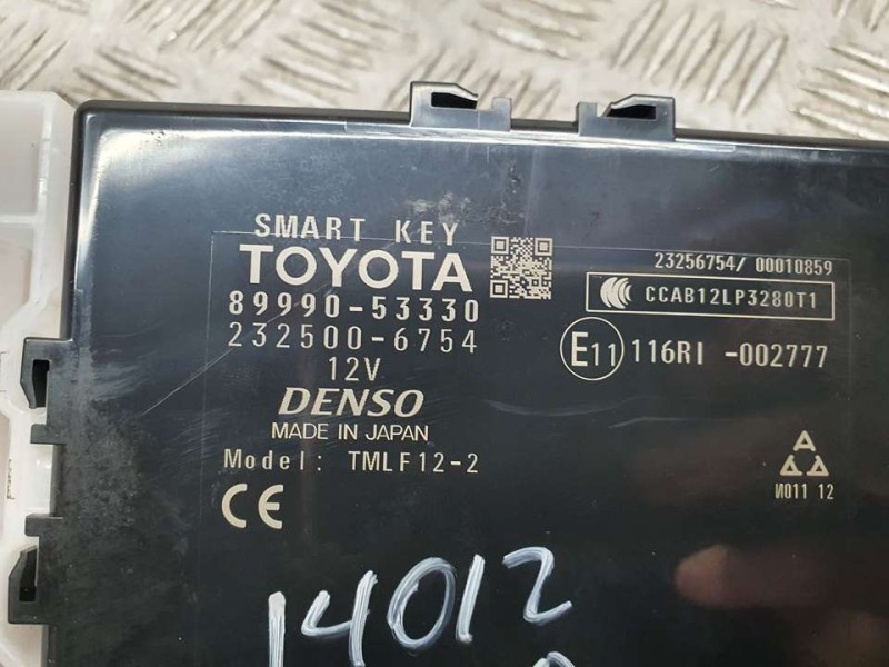 Recambio de modulo electronico para lexus is 300h referencia OEM IAM 8999053330 2325006754 DENSO