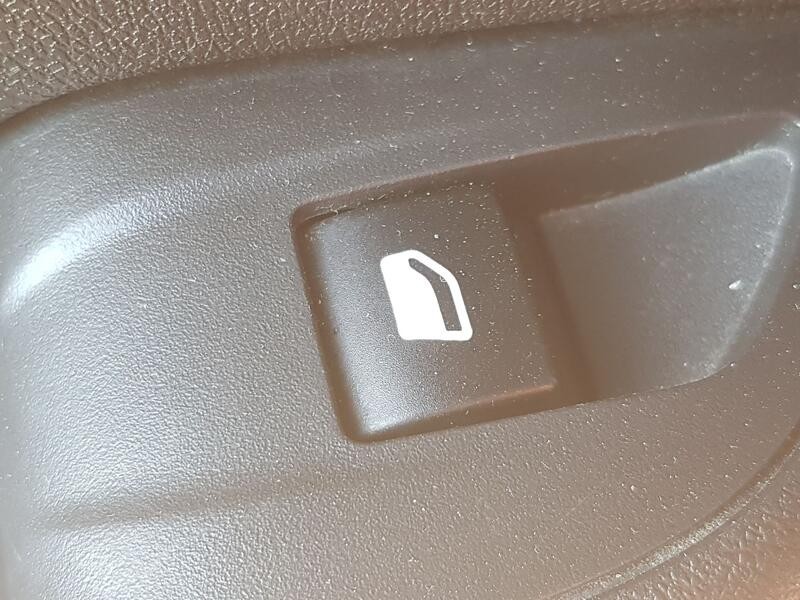 Recambio de mando elevalunas trasero izquierdo para opel crossland x / crossland (p17, p2qo) 1.6 turbo d (75) referencia OEM IAM