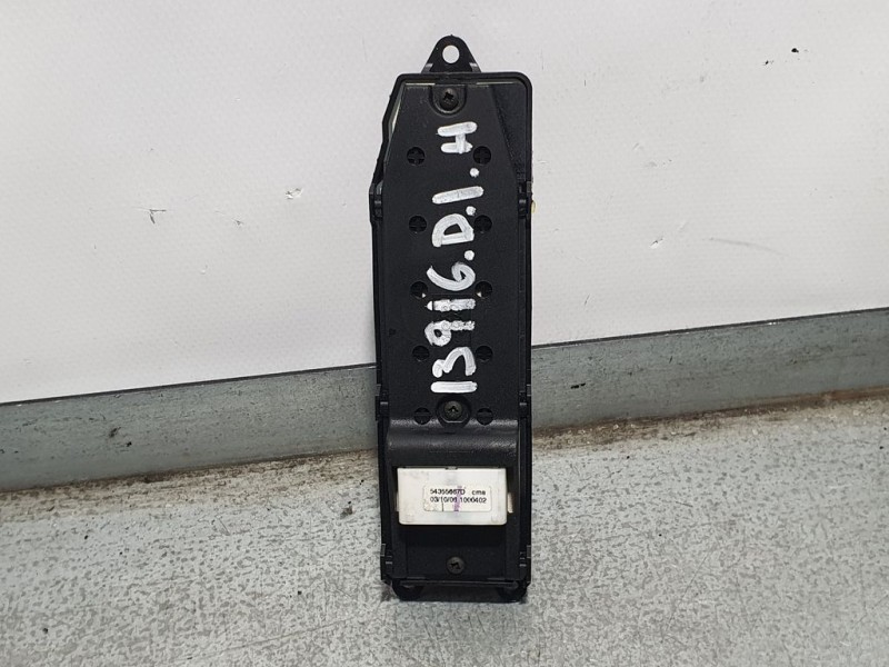 Recambio de mando elevalunas delantero izquierdo para toyota corolla (e12) 1.4 d-4d luna compact referencia OEM IAM 848200F030  