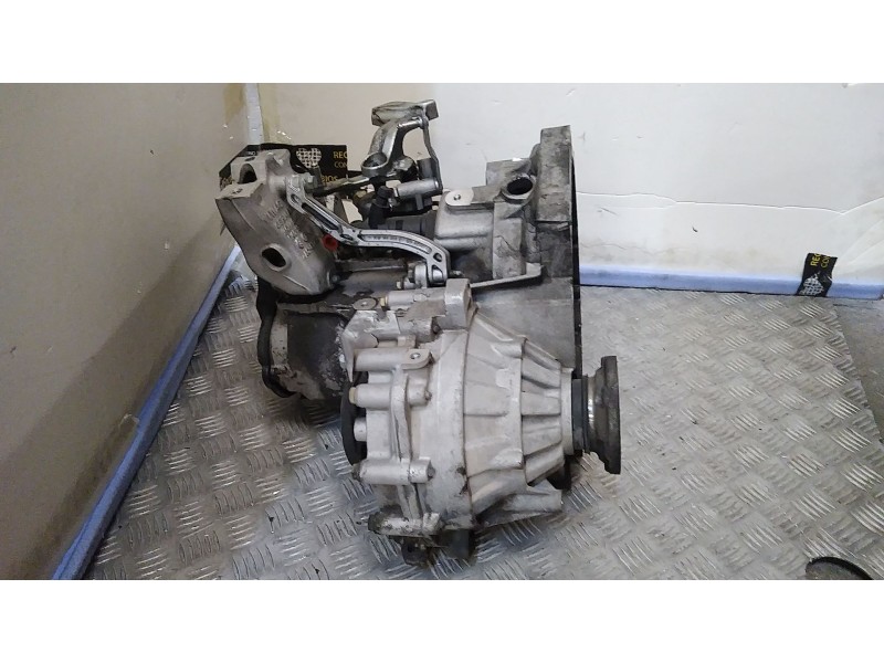 Recambio de caja cambios para volkswagen golf v (1k1) 1.9 tdi referencia OEM IAM GQQ 5VELOCIDADES. 370178 11034