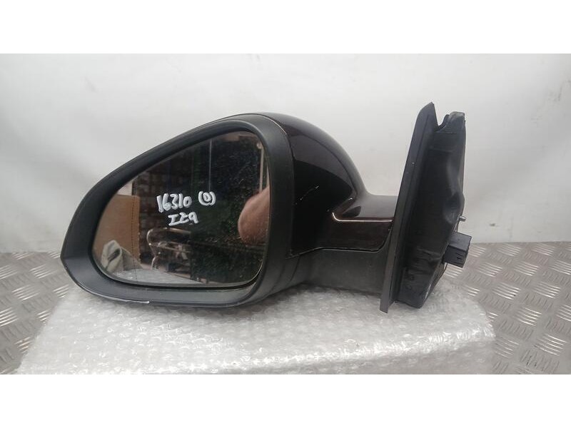Recambio de retrovisor izquierdo para opel insignia berlina selective referencia OEM IAM 13330629  ELECTRICO , TOCADO 5 PINS