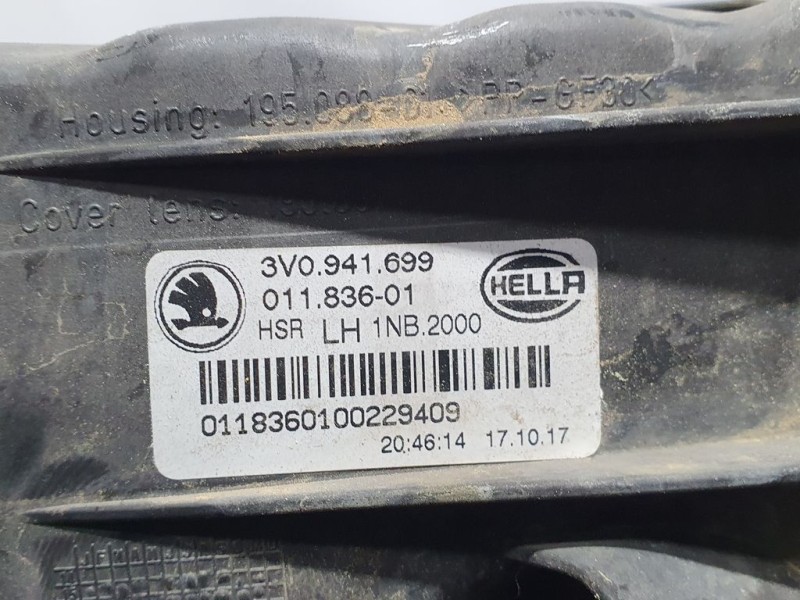 Recambio de faro antiniebla izquierdo para skoda superb (3v3) active referencia OEM IAM 3V0941699 01183601 HELLA