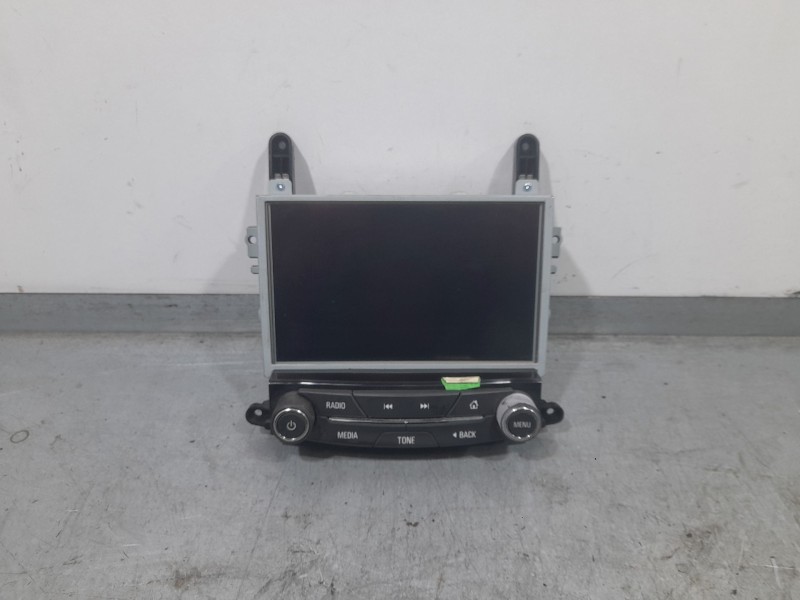 Recambio de sistema navegacion gps para opel insignia berlina selective referencia OEM IAM 26202390  