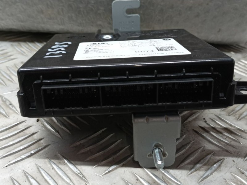 Recambio de modulo electronico para kia stonic (ybcuv) black edition referencia OEM IAM 954B0H8740 4G78TR1000 BCM RECEIVER