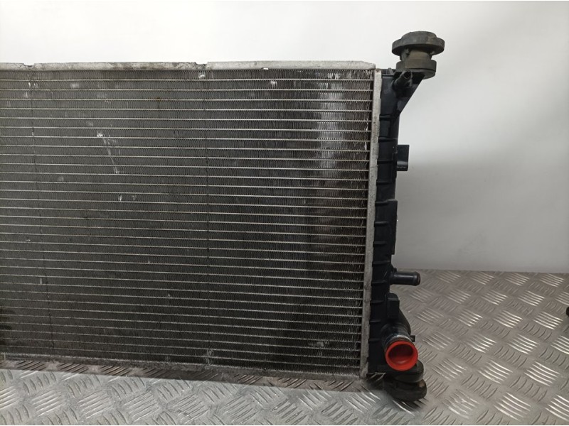 Recambio de radiador agua para ford focus berlina (cak) ghia referencia OEM IAM 98AW8061SA  