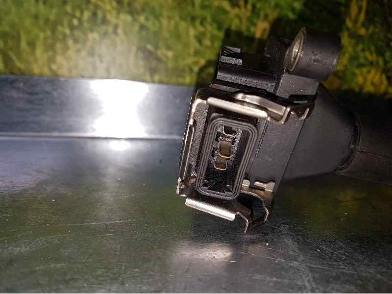 Recambio de bobina encendido para bmw serie 5 berlina (e39) 525i referencia OEM IAM 1703227 0221504004 BOSCH