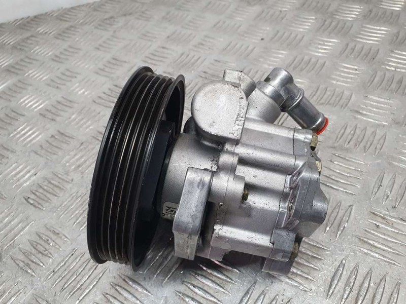 Recambio de bomba direccion para bmw serie 5 berlina (e39) 525tds referencia OEM IAM 32411092744 1092744 