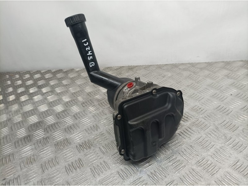 Recambio de bomba direccion electrica para peugeot 308 active referencia OEM IAM 9673536580 A0025878 TRW
