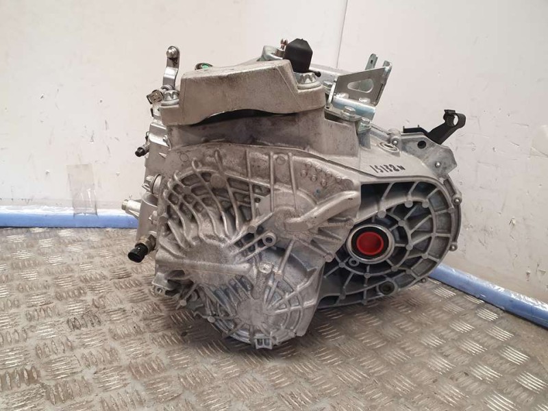 Recambio de caja cambios para alfa romeo giulietta (191) distinctive referencia OEM IAM C63563504 0646648 6VELOCIDADES