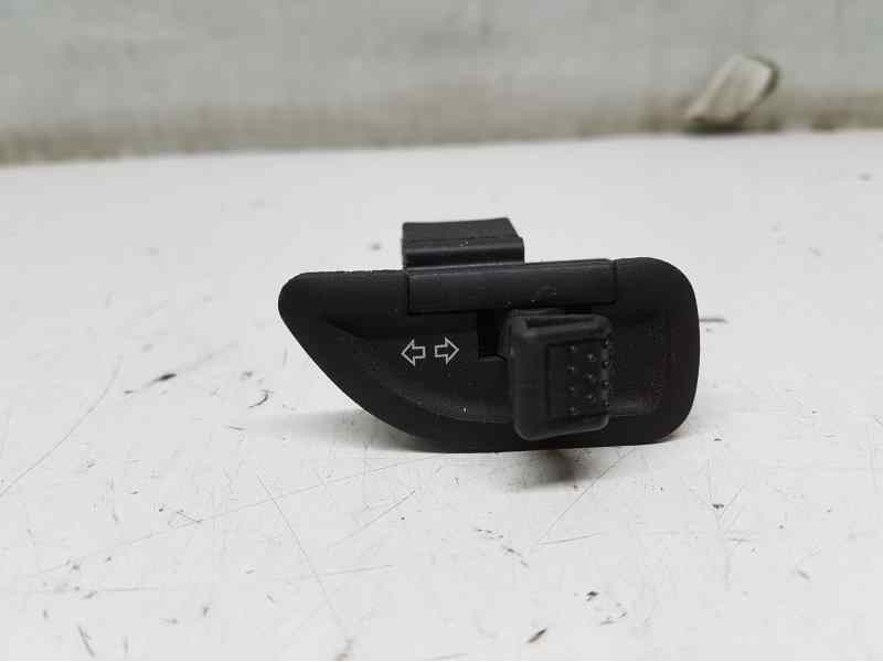 Recambio de mando intermitentes para piaggio (vespa) liberty liberty 125 referencia OEM IAM   