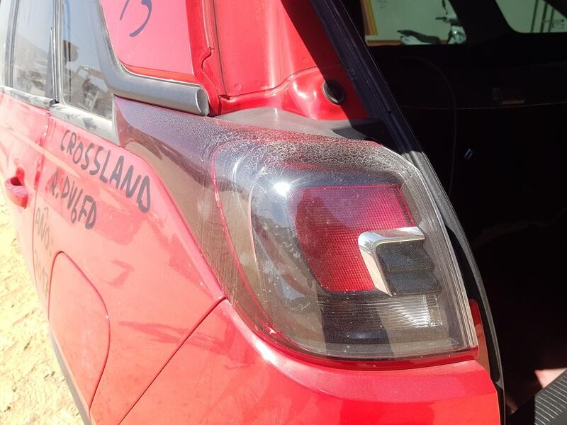 Recambio de piloto trasero izquierdo exterior para opel crossland x / crossland (p17, p2qo) 1.6 turbo d (75) referencia OEM IAM 