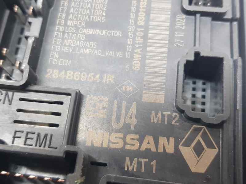 Recambio de caja reles / fusibles para renault captur ii zen referencia OEM IAM 284B69541R  