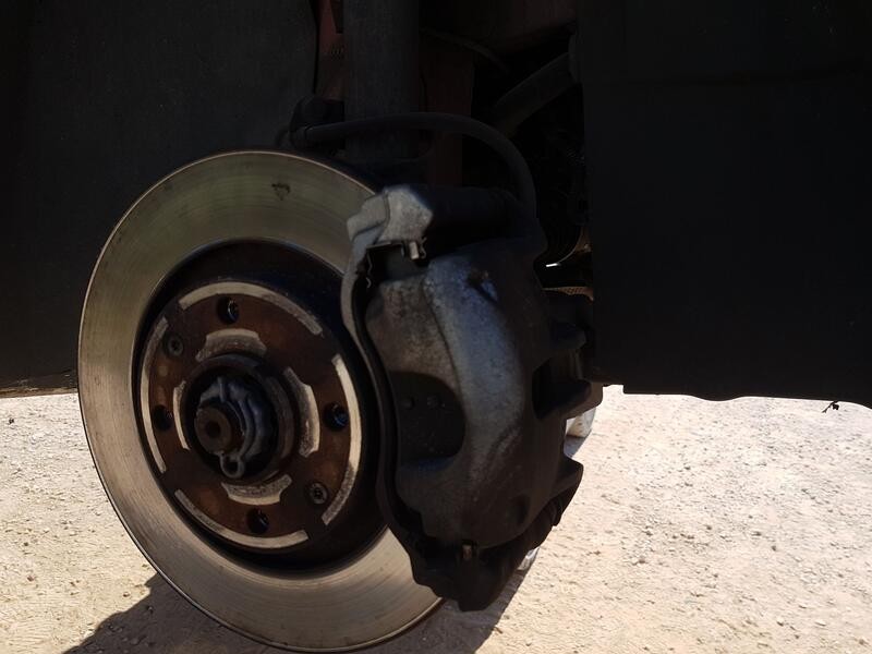 Recambio de pinza freno delantera derecha para opel crossland x / crossland (p17, p2qo) 1.6 turbo d (75) referencia OEM IAM 1617