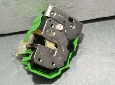 CERRADURA PUERTA TRASERA IZQUIERDA A046879 ELECTRICA