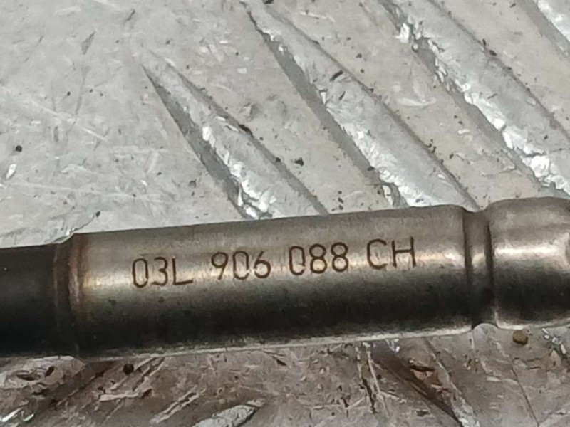 Recambio de sensor para audi a1 (8x) ambition referencia OEM IAM 03L906088CH  DE TEMPERATURA