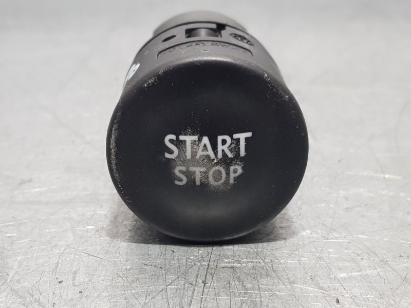 Recambio de boton start/stop para renault clio iv limited referencia OEM IAM 1927937  VALEO